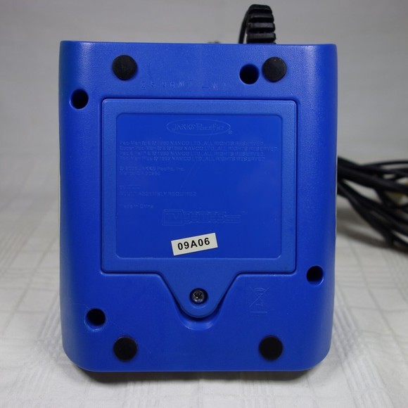 Super Pac-Man Jakks Pacific Namco 2006 Plug N' Play TV Game w/ 4 Games - WORKS - Picture 9 of 11